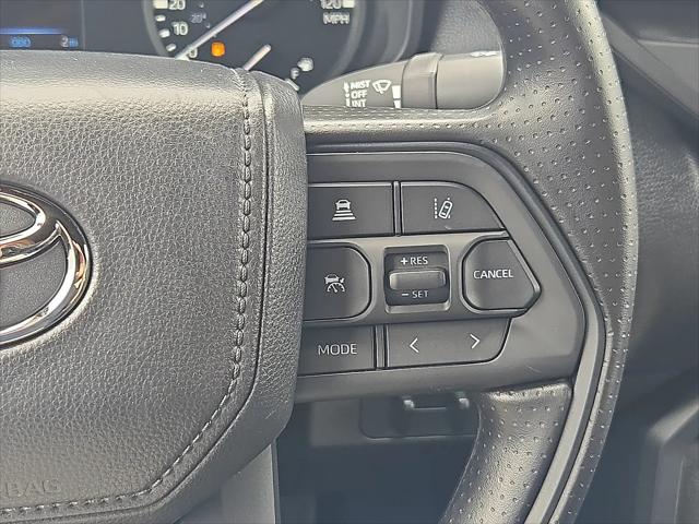 2026 Toyota Tundra SR5 CrewMax 5.5' Bed
