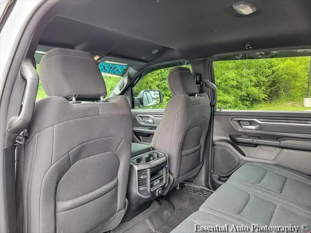 2022 Ram 1500 Big Horn Crew Cab 4x4 5'7" Box