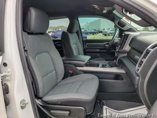 2022 Ram 1500 Big Horn Crew Cab 4x4 5'7" Box