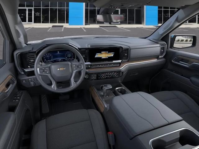 2026 Chevrolet Silverado 1500 4WD Crew Cab Standard Bed LT