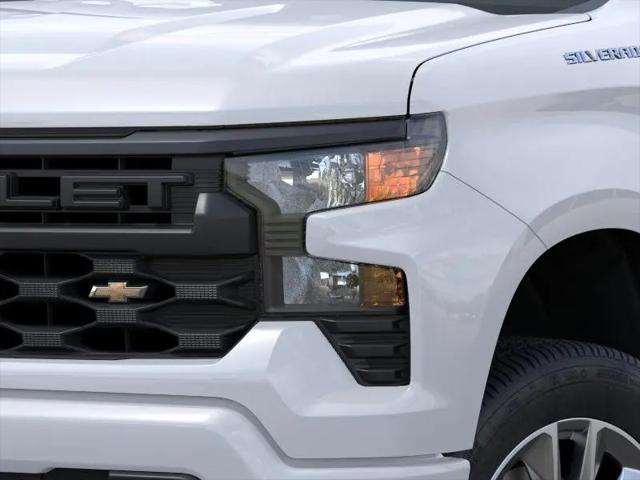 2026 Chevrolet Silverado 1500 4WD Crew Cab Short Bed Custom