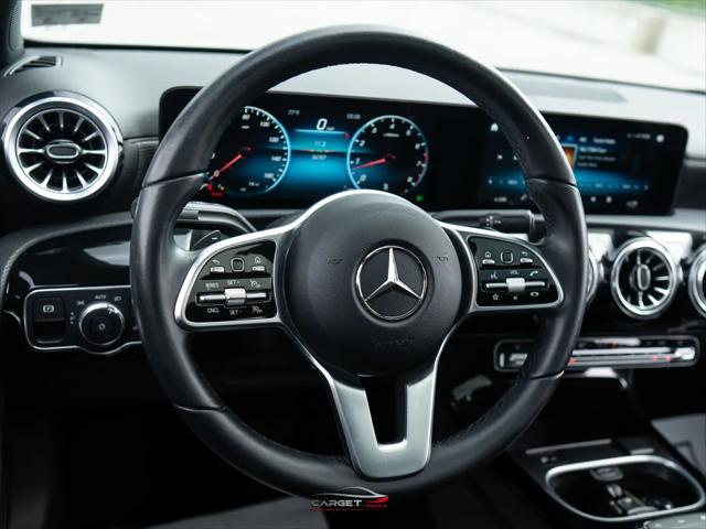 2022 Mercedes-Benz A 220 4MATIC