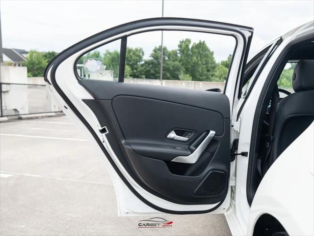 2022 Mercedes-Benz A 220 4MATIC