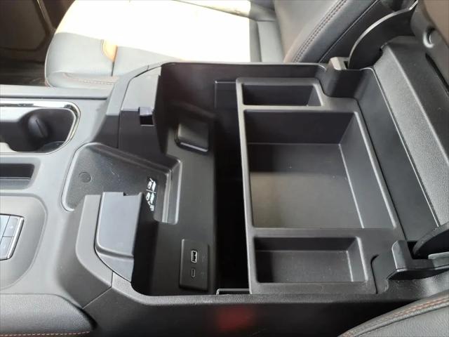 2024 GMC Sierra 2500HD 4WD Crew Cab Standard Bed AT4