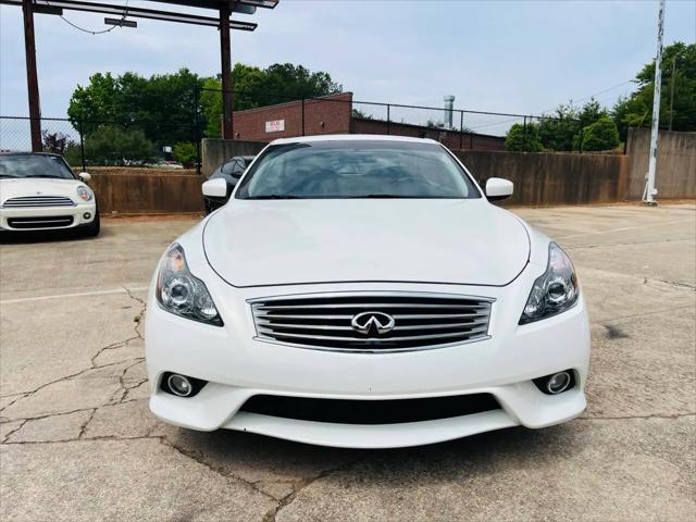 2011 INFINITI G37 G37
