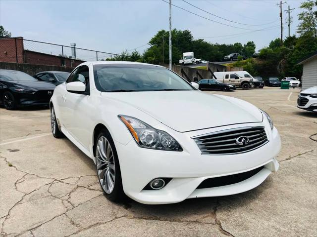 2011 INFINITI G37 G37
