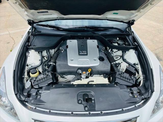 2011 INFINITI G37 G37
