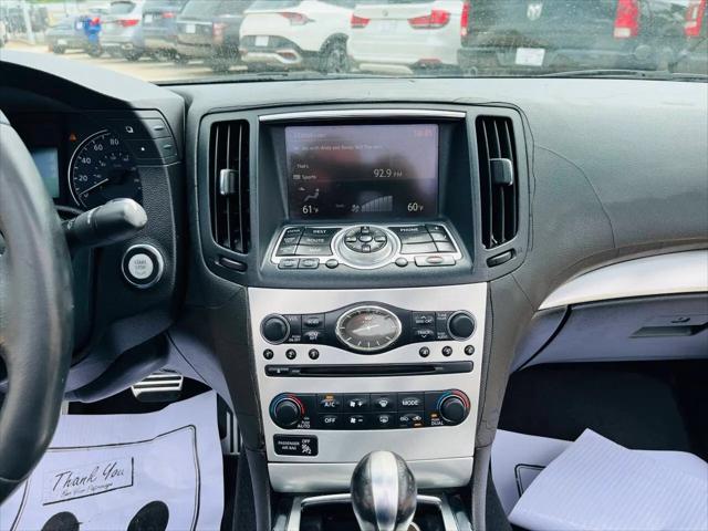 2011 INFINITI G37 G37