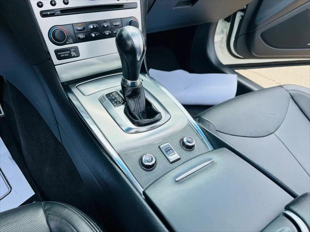 2011 INFINITI G37 G37