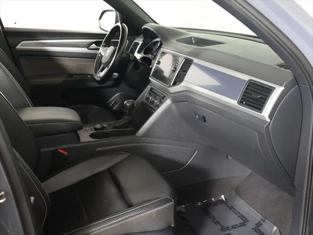 2021 Volkswagen Atlas Cross Sport 3.6L V6 SE w/Technology R-Line