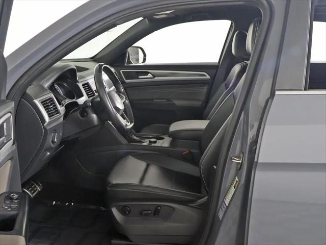 2021 Volkswagen Atlas Cross Sport 3.6L V6 SE w/Technology R-Line