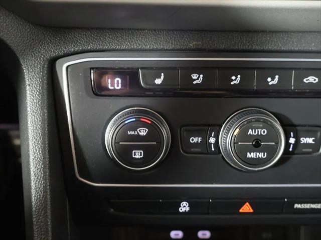 2021 Volkswagen Atlas Cross Sport 3.6L V6 SE w/Technology R-Line