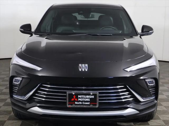 2025 Buick NV Preferred FWD
