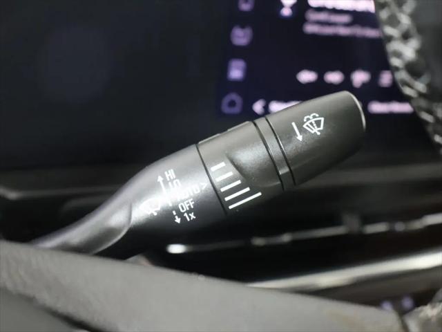 2025 Buick NV Preferred FWD