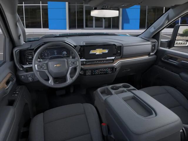 2026 Chevrolet Silverado 2500HD Crew Cab, Standard Bed, LT, 4WD