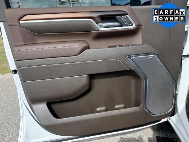 2025 GMC Sierra 2500HD 4WD Crew Cab Standard Bed Denali