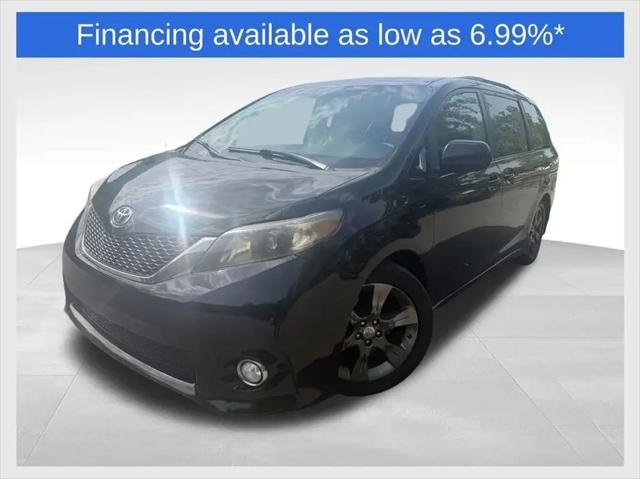 2012 Toyota Sienna SE 8 Passenger for sale in Paterson, NJ