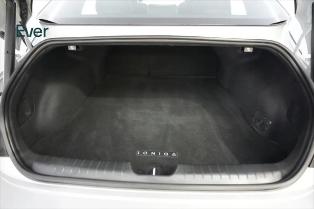 2024 Hyundai IONIQ 6 SEL