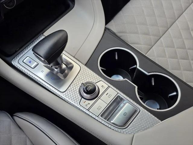 2023 Genesis G70 3.3T RWD