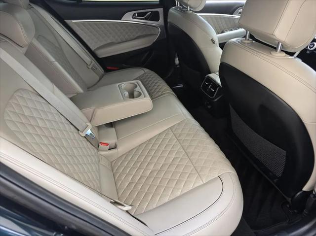 2023 Genesis G70 3.3T RWD