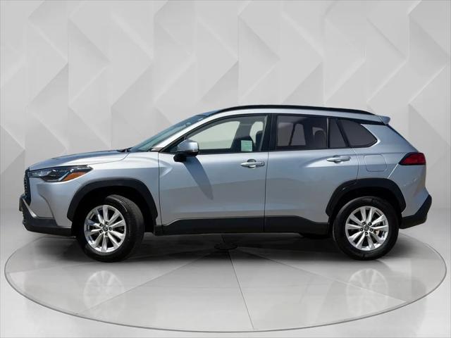 2022 Toyota Corolla Cross LE