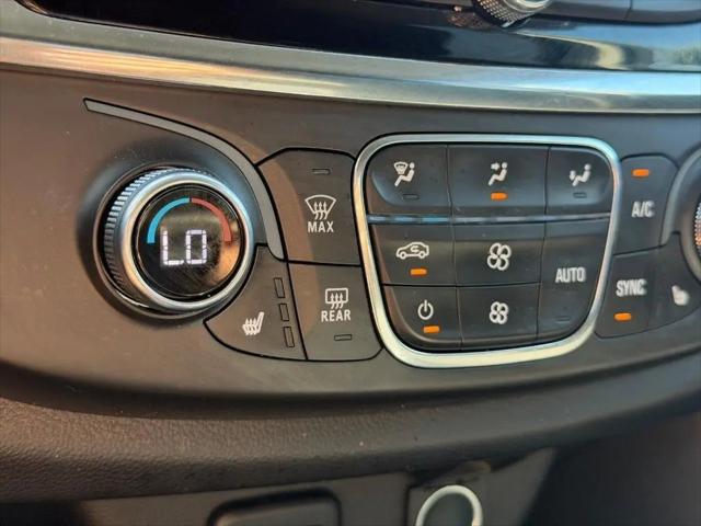 2021 Chevrolet Traverse FWD LT Cloth