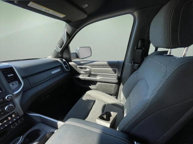 2020 Ram 1500 Big Horn Crew Cab 4x4 5'7" Box