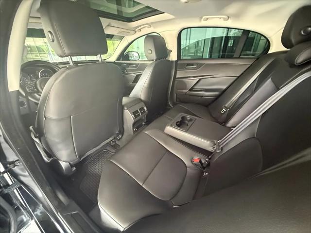 2018 Jaguar XE 25t Premium