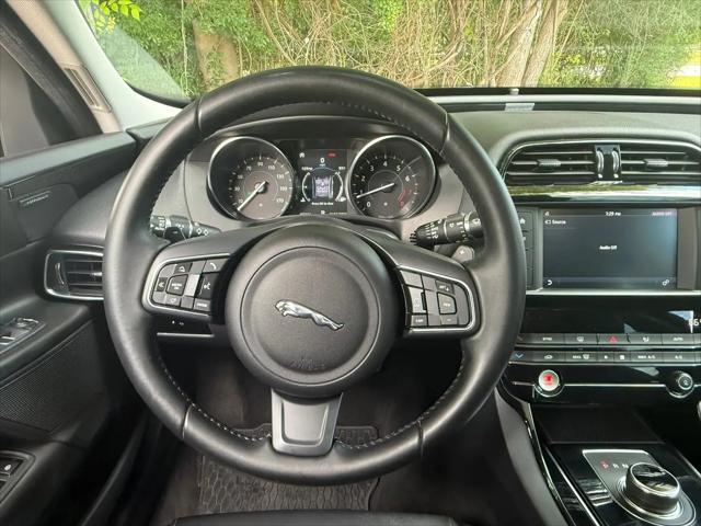 2018 Jaguar XE 25t Premium