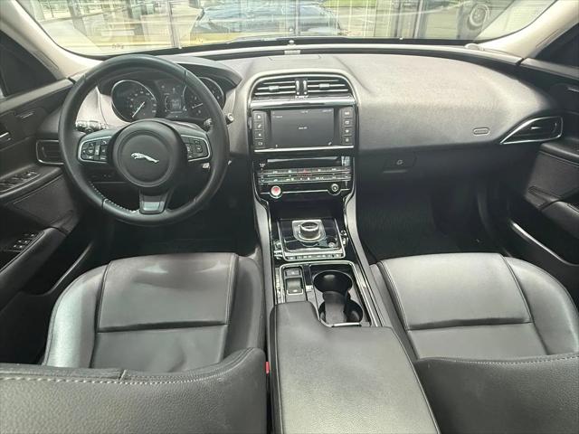 2018 Jaguar XE 25t Premium