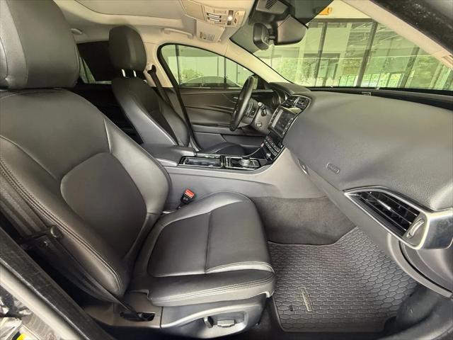 2018 Jaguar XE 25t Premium