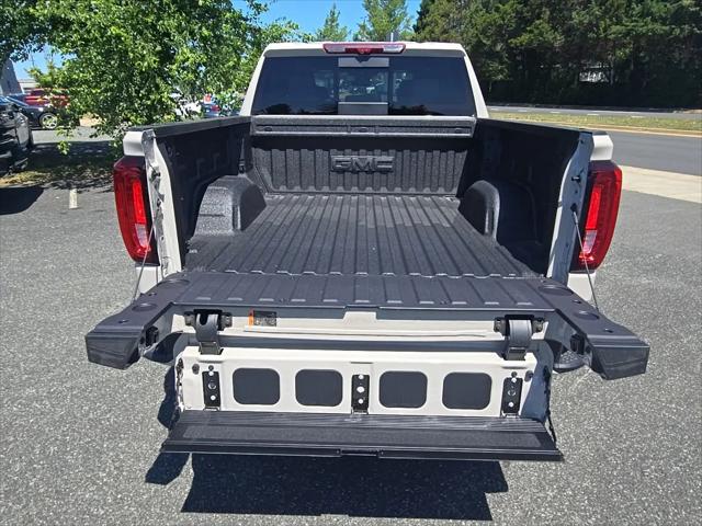 2026 GMC Sierra 1500 Crew Cab, Short Bed, AT4, 4WD