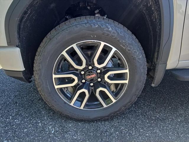 2026 GMC Sierra 1500 Crew Cab, Short Bed, AT4, 4WD