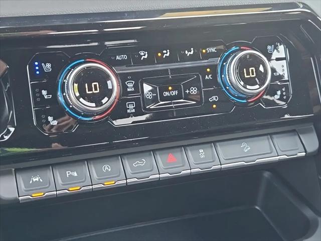 2026 GMC Sierra 1500 Crew Cab, Short Bed, AT4, 4WD