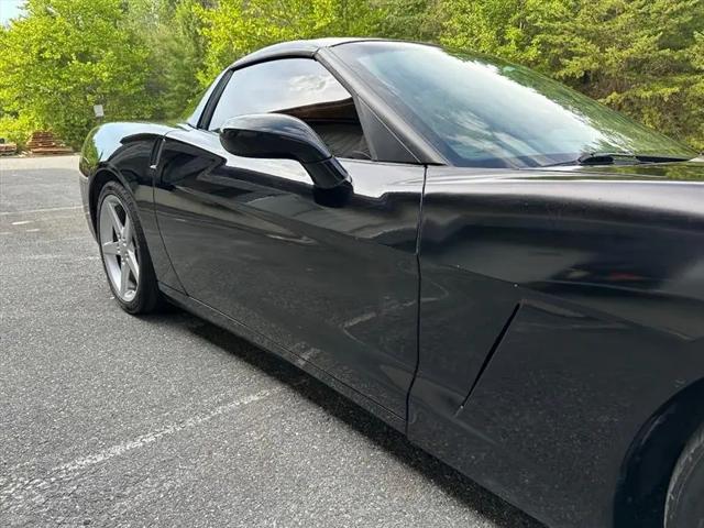 2005 Chevrolet Corvette Base