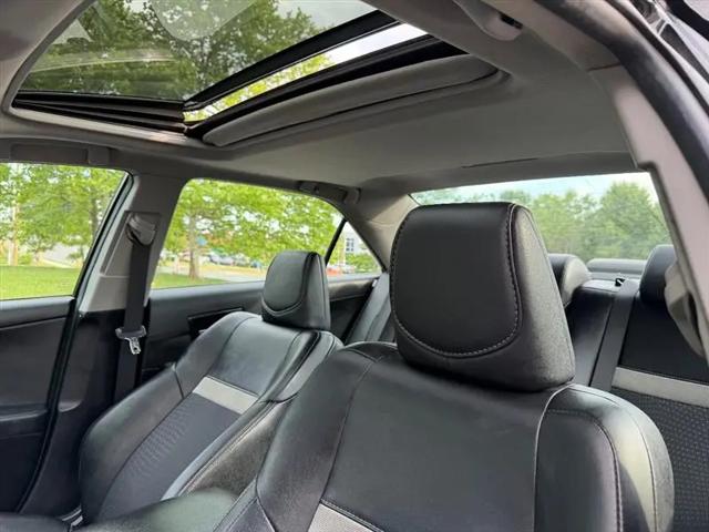 2012 Toyota Camry SE Limited Edition