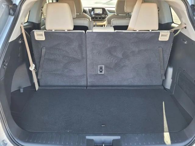 2024 Toyota Highlander XLE