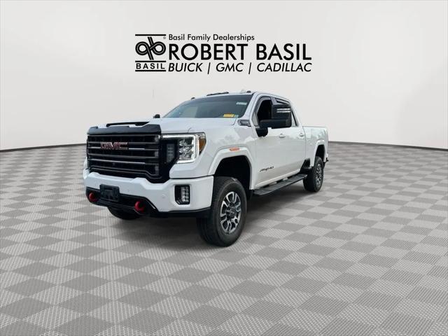 2022 GMC Sierra 2500HD 4WD Crew Cab Standard Bed AT4