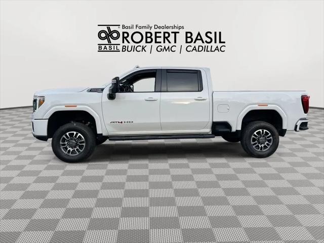 2022 GMC Sierra 2500HD 4WD Crew Cab Standard Bed AT4