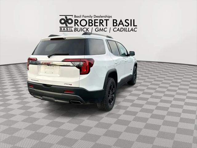 2023 GMC Acadia AWD AT4