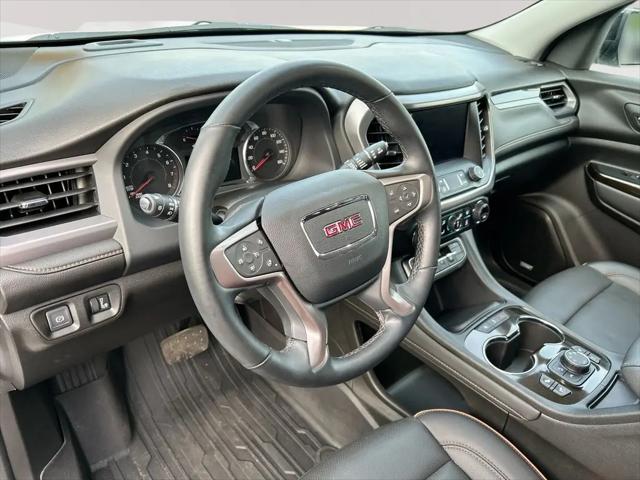 2023 GMC Acadia AWD AT4