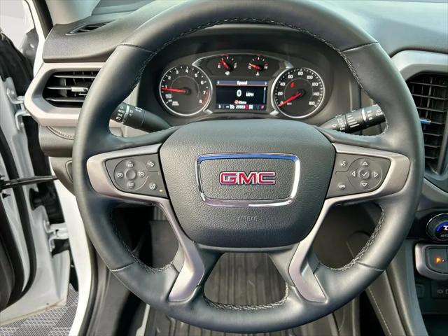 2023 GMC Acadia AWD AT4
