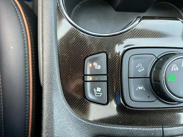 2023 GMC Acadia AWD AT4