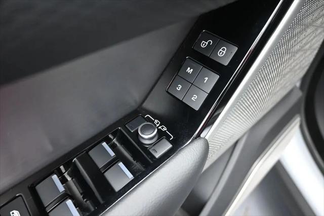 2019 Land Rover Range Rover Velar P340 R-Dynamic SE
