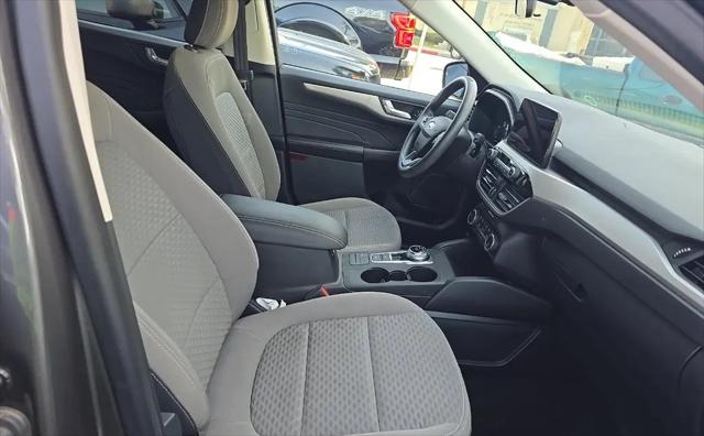 2021 Ford Escape SE Hybrid