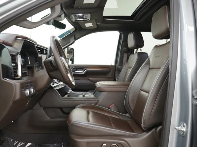 2025 GMC Sierra 2500HD Crew Cab, Standard Bed, Denali, 4WD