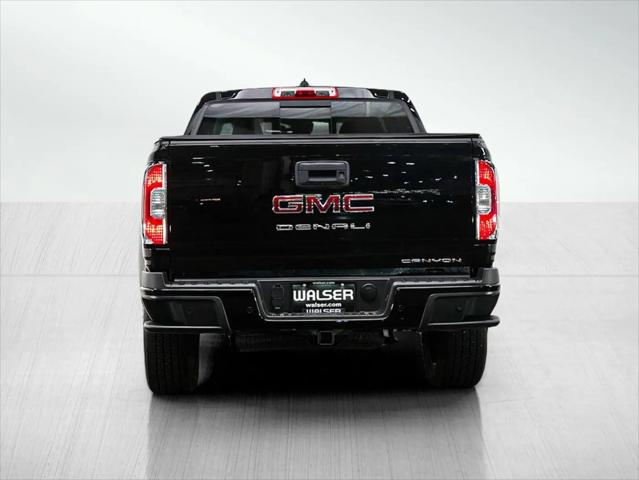 2022 GMC Canyon 4WD Crew Cab Short Box Denali