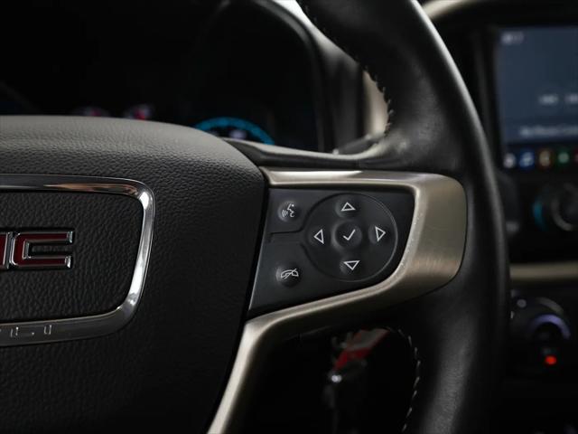2022 GMC Canyon 4WD Crew Cab Short Box Denali