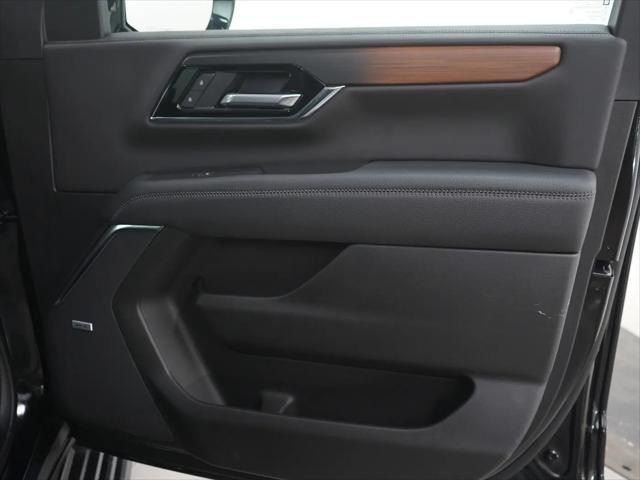 2025 GMC Yukon Denali 4WD