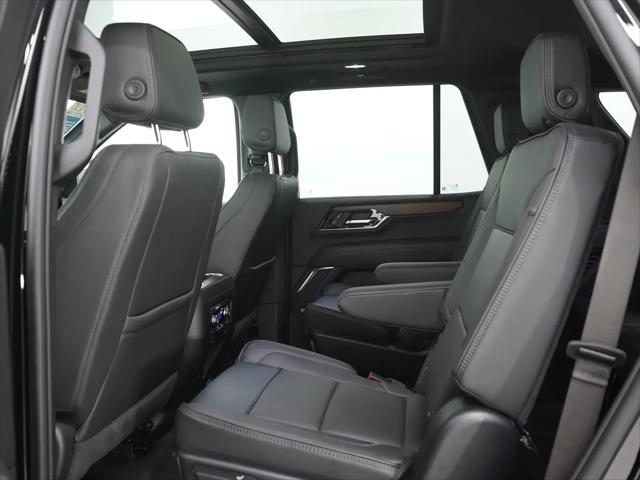 2025 GMC Yukon Denali 4WD